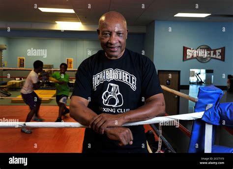 richard steele boxing ref|richard steele boxing club.